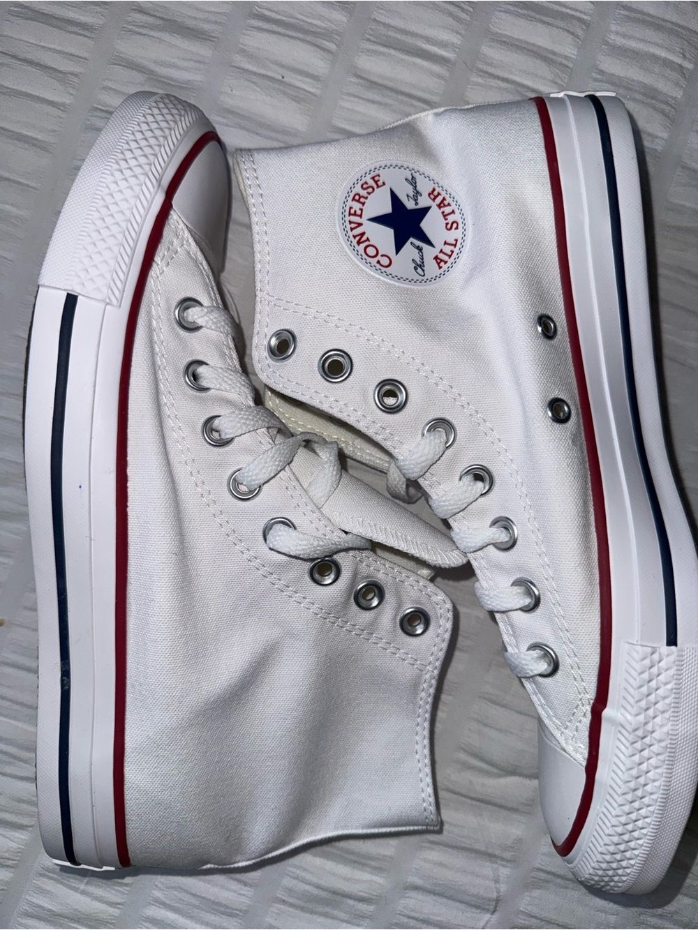 Converse White High Top Sneakers Womens 9 Men’s 7 Red & Blue Trim NEW ! - Picture 6 of 7